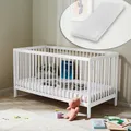Kids Collective Babybett Kinderbett Gitterbett 60x120 & 70x140 cm mit Matratze höhenverstellbarer Lattenrost & herausnehmbare Sprossen stabiles Buchenholz | ab Geburt bis 3. Lebensjahr | weiß