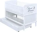 Baby-Delux Babybett Gitterbett Kinderbett Sweet Dreams 140x70 weiß inkl. Beißschienen Schublade Kokos-Buchweizen Matratze, höhenverstellbar
