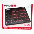 Akai Professional USB MIDI Controller 16 Pad Soundquelle Software Japan NEU