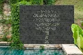 Zaundruck Sichtschutzstreifen aus Techno-Vlies - nachhaltiger Sichtschutz für Doppelstabmattenzaun - hochwertiger Windschutz 23,4 m x 19 cm - Sichtschutz-Rolle - Florenz (Grau) Laser Baum