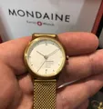Mondaine Damenuhr Helvetica MH1.L1111.SM Mesh Gold Milanaise-Band Bahnhofsuhr