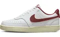 Nike Damen W Court Vision Lo Nn Damenschuhe, White/Team Red-Muslin-MTLC Gold Star, 39 EU