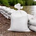 Best For Home – Sandsäcke 25 kg | Gefüllte Sandsäcke für Hochwasserschutz | Hochwertige Hochwassersäcke | Wiederverwendbarer Sandsack mit Befestigungsband | Wassersperre SandSäck 15 kg-500 kg