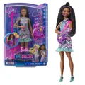 Mattel Barbie GYJ24 Bühne frei Brooklyn Musikerin Puppe mit Musik Gitarre Mikro
