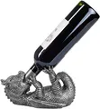 BRUBAKER Weinflaschenhalter durstiger Drache Silber - Fantasy Flaschenhalter Drachenmodel - Flaschenständer Deko Figur Handbemalt Weinzubehör - Lustige Dekoration aus Kunstharz - Wein Geschenk