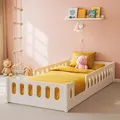 MEBLE WRÓBEL Bodenbett 80x160 cm - Montessori Kinderbett - Rausfallschutz abnehmbar & Lattenrost - bis 200 kg Belastbar - Kleinkindbett in Weiß -... - Weiß