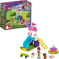 LEGO 41396 Friends Welpenspielplatz, Spielset mit Mia und 2 Hunde-Spielzeugfiguren, Welpenrutsche und Karussell für Vorschulkinder - Silber