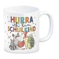 Tiere zur Einschulung Kaffeebecher mit Spruch Hurra ich bin Schulkind Hurra Schulanfang Kawaii Waschbär Motiv fröhliche Erste Klasse Schule Tasse