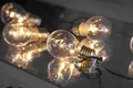 Lichterkette 5-teilig Glühbirne Kunststoff warm-weiss LED  Kabel 100cm