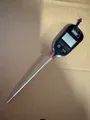 Weber Digitales Thermometer mit Sofortanzeige Taschenthermometer (6750 )