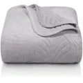 Gräfenstayn Tagesdecke Gräfenstayn Premium Tagesdecke mit nahtloser Steppung & Blatt-Design, Gräfenstayn Premium Tagesdecke mit nahtloser Steppung & Blatt-Design grau 240.00 cm x 260.00 cm