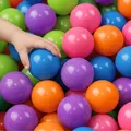 50 bunte Bälle für Bällebad 5,5cm Babybälle Plastikbälle Baby Spielbälle Pastell