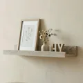 levandeo Bilderleiste Eiche gekälkt L70cm MDF Holz Wandregal Schmal Wanddeko Hängeregal Bilderschiene Galerieleiste