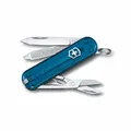 Victorinox Schweizer Taschenmesser, Klein, Classic SD, Multitool, Swiss Army Knife, Geschenk, 7 Funktionen, Klinge, Nagelfeile, Dunkelblau Transparent
