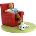 Moulinsart Tintin hjemme(sidder i rød lænestol) Statue (46404)