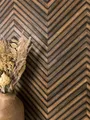 NEWROOM Vliestapete Braun Holzoptik Fischgräten Modern Natur Wohnzimmer Edel