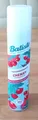 Batiste Trockenshampoo Cheeky Cherry  erfrischt das Haar aus der Sprühdose 200ml