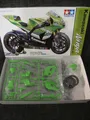 Kawasaki ZX-RR "Ninja" von Tamiya im Maßstab 1:12 *NEU*