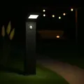 MeLiTec Solar-Gartenleuchte SO44, LED-Solarlampe Outdoor, Wegeleuchte mit Bewegungsmelder, Gartenlampe aus Kunststoff, schwarz, bis zu 8h Leuchtdauer - Schwarz