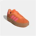 adidas Sportswear VL COURT BOLD Plateausneaker inspiriert vom Design des adidas gazelle bold orange 39 1/3 EU