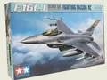 F-16CJ Fighting Falcon / 1:32 - Tamiya 60315