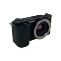 Sony Alpha ZV-E10 Body Kamera Video Vlog Kamera schwenkbarer Bildschirm Schwarz