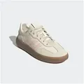 adidas Sportswear BARREDA DECODE Sneaker inspiriert vom Design des adidas Handball Spezial weiß 41 1/3 EU