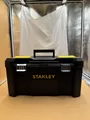 Stanley Werkzeugbox / Werkzeug-Kasten (19", 48.2x25.4x25cm, Beladung bis zu 8kg)