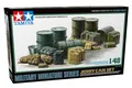 Tamiya 300032510-1:48 WWII Diorama-Set Fässer und Kanister, Nicht Bemalt
