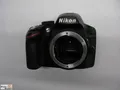 Nikon DSLR Kamera digital D3200 Gehäuse Spiegelreflex - nur 13914 Auslösungen