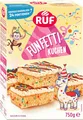FunfettiBlechkuchen mit bunten KonfettiStreuseln, VanilleCreme und kakaohalti...