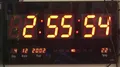 emeco Wanduhr XL grosse LED digital Wanduhr mit Datum Temperatur Alarm Clock 36 x 15