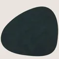 Lind DNA Tischset Curve L Dark Green Nupo in 37 x 44 cm