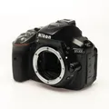 Nikon D5300 Gehäuse (Schwarz) ca. 42.000 Ausl. Kamera