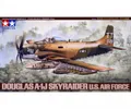 Tamiya 1/48 WWII Douglas A-1J Skyrider USAF Nr 300061073
