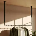 CLP Kleiderstange Fenton mit 12 Kleiderhaken I Kleiderständer für Deckenmontage I Garderobenstange aus Metall, Größe:100x80 cm