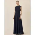 Apart Abendkleid mit Häkelspitze und Stehkragen blau 36