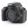 Nikon D5600 Gehäuse Gebrauchtware | Normale Gebrauchsspuren | 12 Monate Garantie