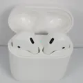 Apple AirPods 2 MV7N2ZM/A mit Ladecase Bluetooth Kopfhörer Weiß