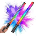 Lumis Glow RGB Videoleuchte Lichtstab Fotografie, Handheld Tube Light mit 360...