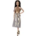 Barbie Signature Barbie Basics 06 (JJX25)