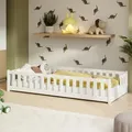 Kids Collective Kinderbett Bodenbett mit Rausfallschutz & Lattenrost Montessori Bett Bed Gitterbett Kinder Jugendbett Einzelbett | 80x160 cm | Weiß - Weiß
