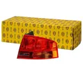 HELLA 2VP 965 037-051 Rückleuchte - äusserer Teil - Audi A4 (8EC, B7) - ECE/CCC - links