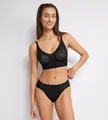 sloggi Bralette ZERO Feel Bliss herausnehmbare, atmungsaktive Pads, Stretch-Spitze, mittlerer Halt