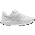 NIKE Herren Laufschuhe RUN DEFY