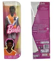 Barbie Stehpuppe Mattel HPF79 Barbie Fashionitas Ken Puppe Sport Outfit Shorts Shirt we