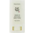 Beauty of Joseon Sonnenschutzstift MATTE SUN STICK MUGWORT + CAMELIA LSF 50+, für empfindliche und fettige Haut, mattiert und schützt effektiv