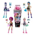 Mattel Monster High Buried Secrets Cozy Creepover Puppe (25cm) Assortito
