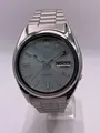 Seiko 5 Herrenuhr Automatik Silber Zifferblatt Silber Stahlarmband SNXS73K1 U...