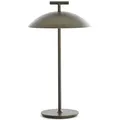 Kartell Mini Geen-A Tischlampe aus pulverbeschichteten Stahl mit Polyester